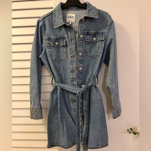 FITTED DENIM DRESS